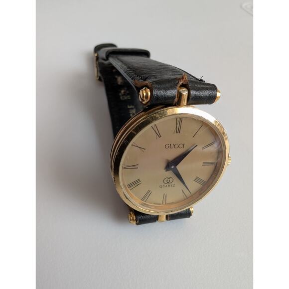 Vintage Gucci Quartz Ladies Watch, Functioning Very Well With Details - Picture 9 of 16